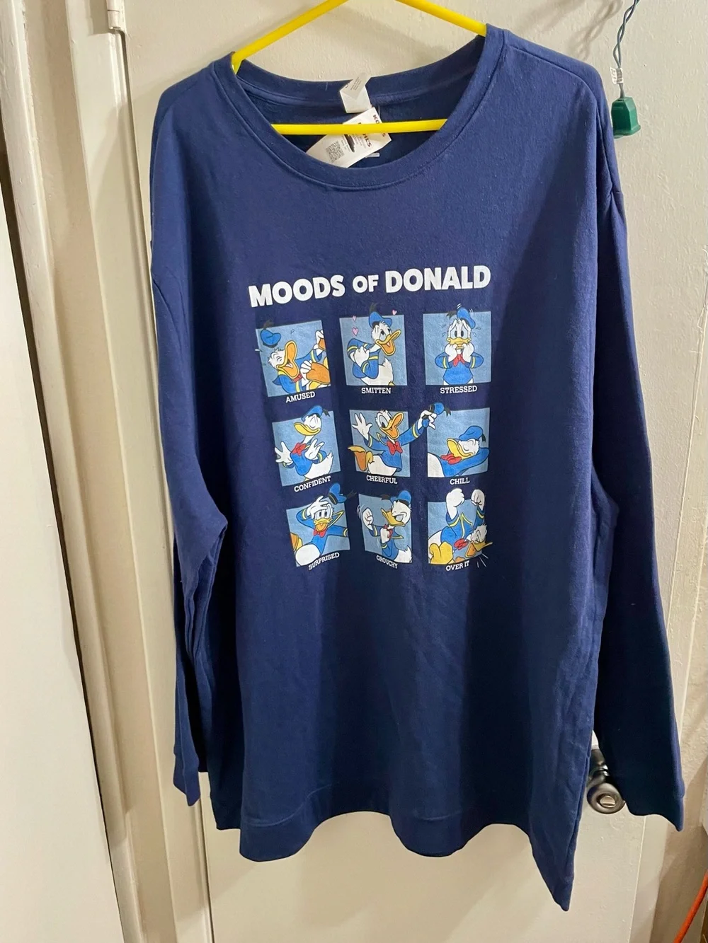 NWT Disney Donald Duck Moods Box Up Blue Fleece Crewneck Sweatshirt Size 3X